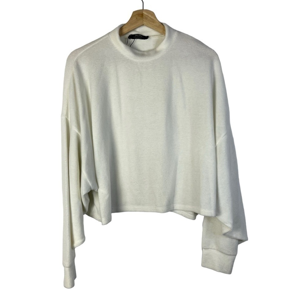 Bershka Off White Soft Knit Mock Neck Crop Long Sleeve M
